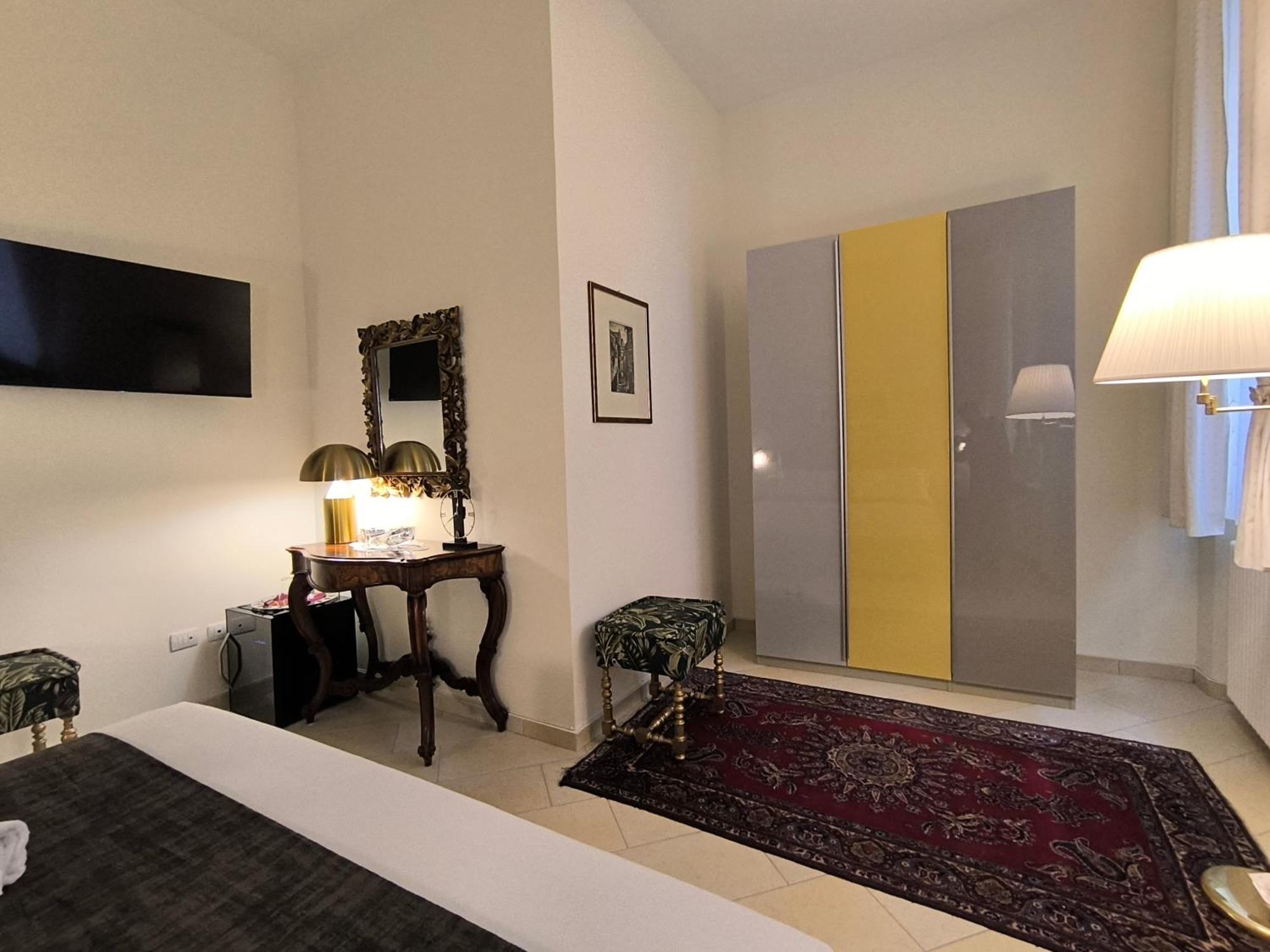 Maison Rebecca Ravenna Bagian luar foto